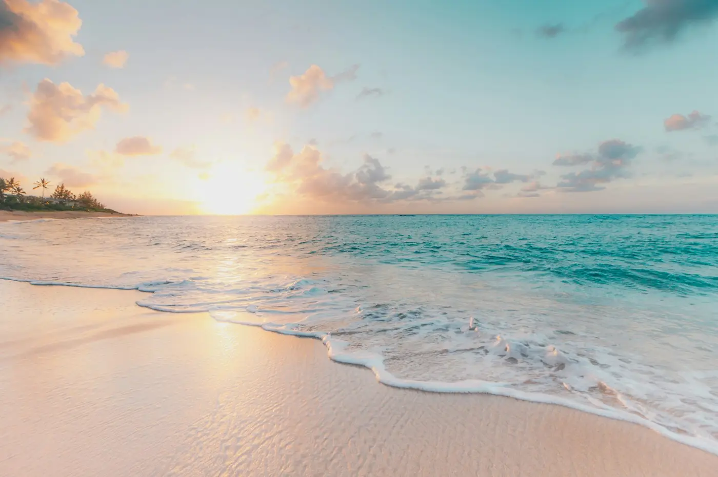 White sand beach and turquoise water on the East African coast